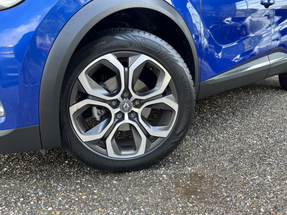 Renault Captur 1.3 TCe 130 Intens // ADAPT. CRUISE // DODEHOEK // KEYLESS // CAMERA+SENSOREN // NAVI+CARPLAY // 12