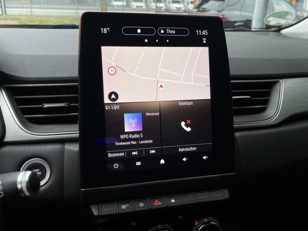 Renault Captur 1.3 TCe 130 Intens // ADAPT. CRUISE // DODEHOEK // KEYLESS // CAMERA+SENSOREN // NAVI+CARPLAY // 29