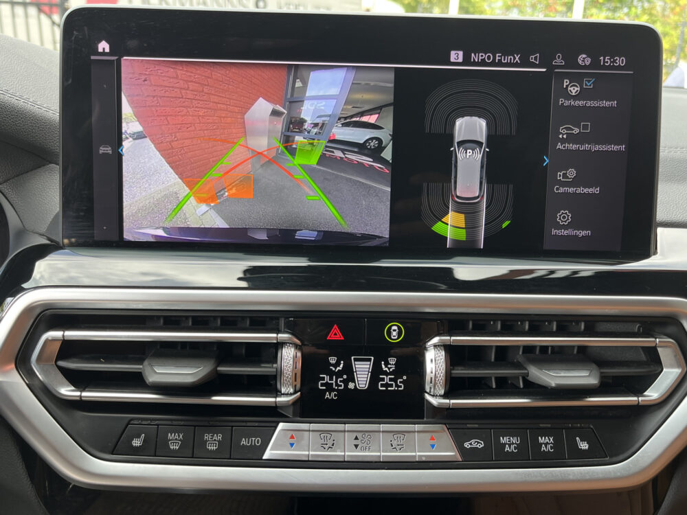 BMW iX3 High Executive 80 kWh M Sport // SOH 100% // SCHUIF-KANTELDAK // LEDER+ELEK. STOELEN // ELEK. KLEP// ADAPT. CRUISE // CAMERA 24