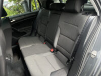 Volkswagen Golf 1.0 TSI Comfortline // SCHUIF-KANTELDAK // ADAPTIEVE CRUISE // LED // CLIMA // NAVI+CARPLAY // PDC V+A // 48