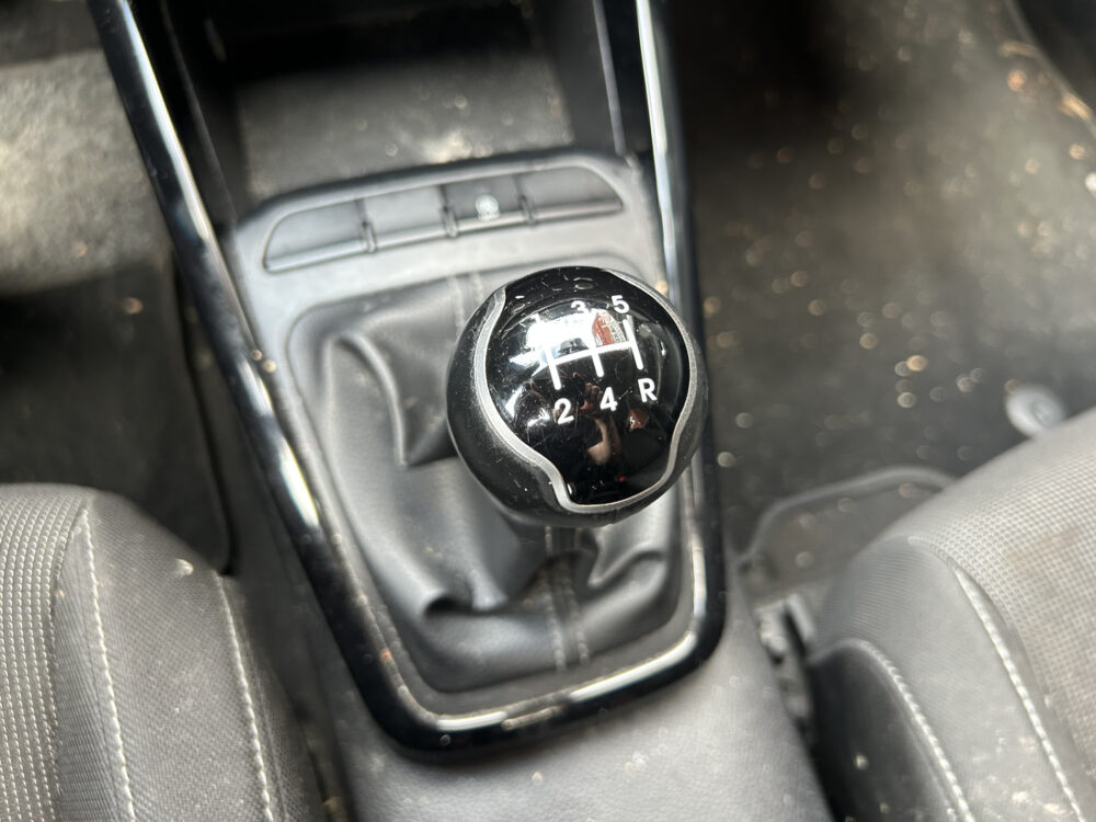 Kia Rio 1.2 CVVT DynamicLine // LED // NAVI + CARPLAY // CLIMA // CAMERA // CRUISE // DAB 20
