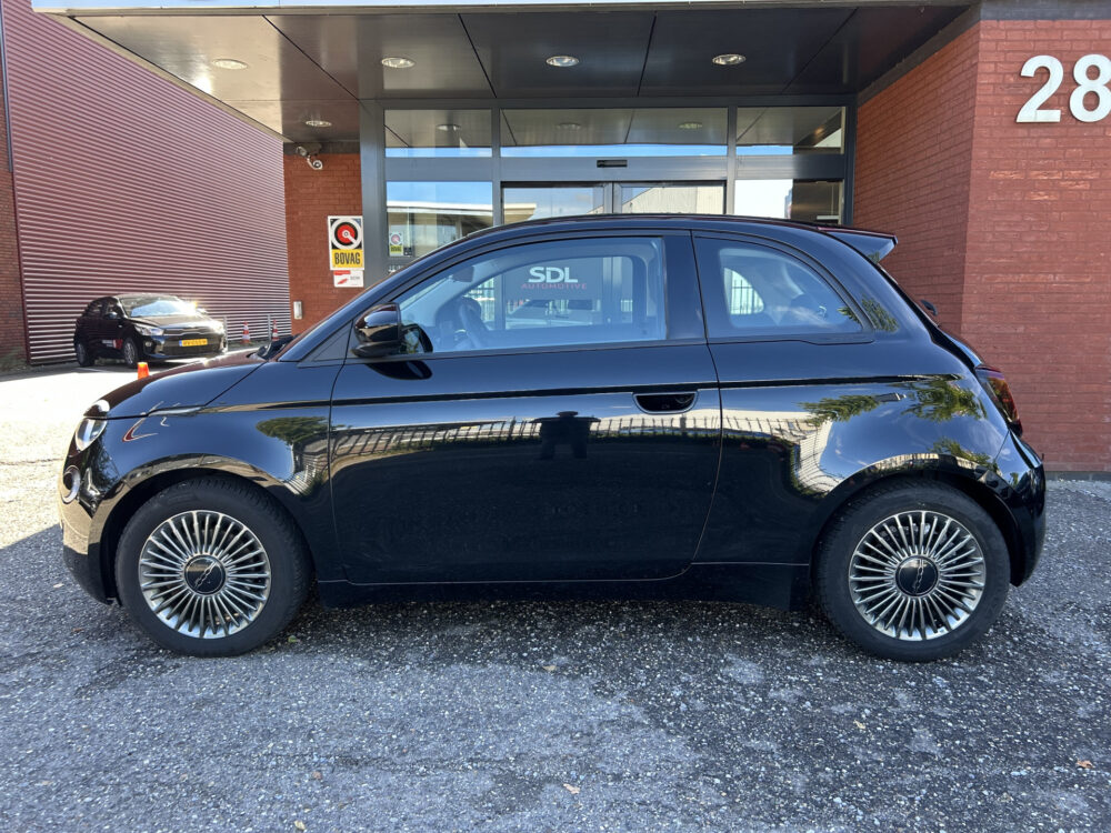 Fiat 500E Icon 42 kWh SOH 94% // LED // NAVI + CARPLAY // PDC // CRUISE // CLIMA 3
