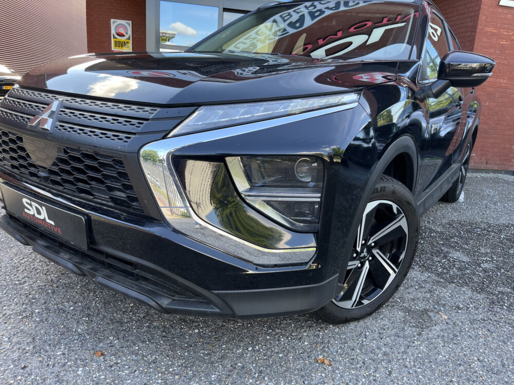 Mitsubishi Eclipse Cross 2.4 PHEV Intense // KEYLESS // CAMERA // CRUISE // APPLE-ANDROID AUTO // STOELVERWARMING // 14