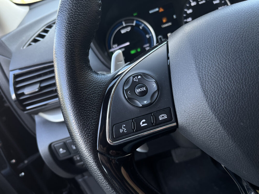 Mitsubishi Eclipse Cross 2.4 PHEV Intense // KEYLESS // CAMERA // CRUISE // APPLE-ANDROID AUTO // STOELVERWARMING // 22