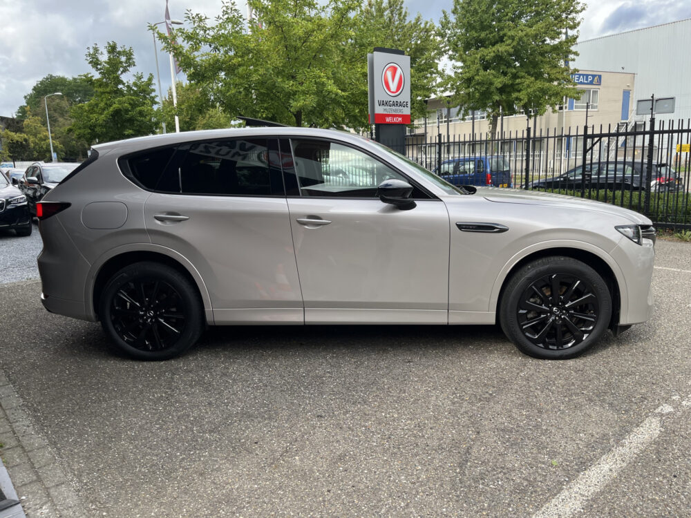 Mazda CX-60 2.5 e-SkyActiv PHEV Homura 4 OPTION PACKS // FAB. Garantie tot 13-12-2028 // FULL OPTIONS // PANODAK // ELEK.KLEP // ADAPT. CRUI 8
