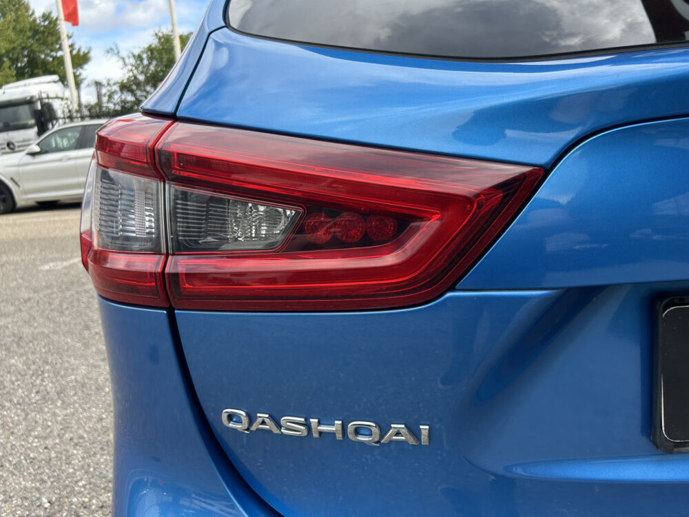 Nissan QASHQAI 1.3 DIG-T N-Connecta 160 PK!! // PANO-DAK // NAVI + CARPLAY // CAMERA // PDC V+A // STOELVERWARMING 33