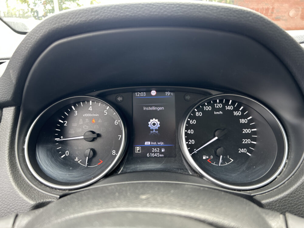Nissan QASHQAI 1.3 DIG-T N-Connecta 160 PK!! // PANO-DAK // NAVI + CARPLAY // CAMERA // PDC V+A // STOELVERWARMING 35