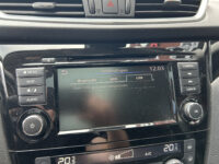 Nissan QASHQAI 1.3 DIG-T N-Connecta 160 PK!! // PANO-DAK // NAVI + CARPLAY // CAMERA // PDC V+A // STOELVERWARMING 55