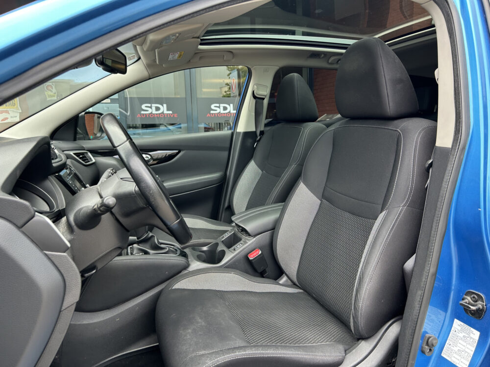 Nissan QASHQAI 1.3 DIG-T N-Connecta 160 PK!! // PANO-DAK // NAVI + CARPLAY // CAMERA // PDC V+A // STOELVERWARMING 8