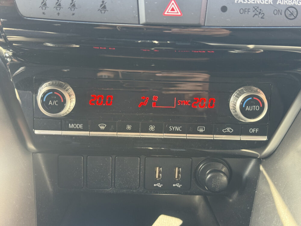 Mitsubishi Eclipse Cross 2.4 PHEV Intense // TREKHAAK // LED // CAMERA // KEYLESS // APPLE CARPLAY / ANDROID AUTO // CLIMA // STOELVERWARMING 20