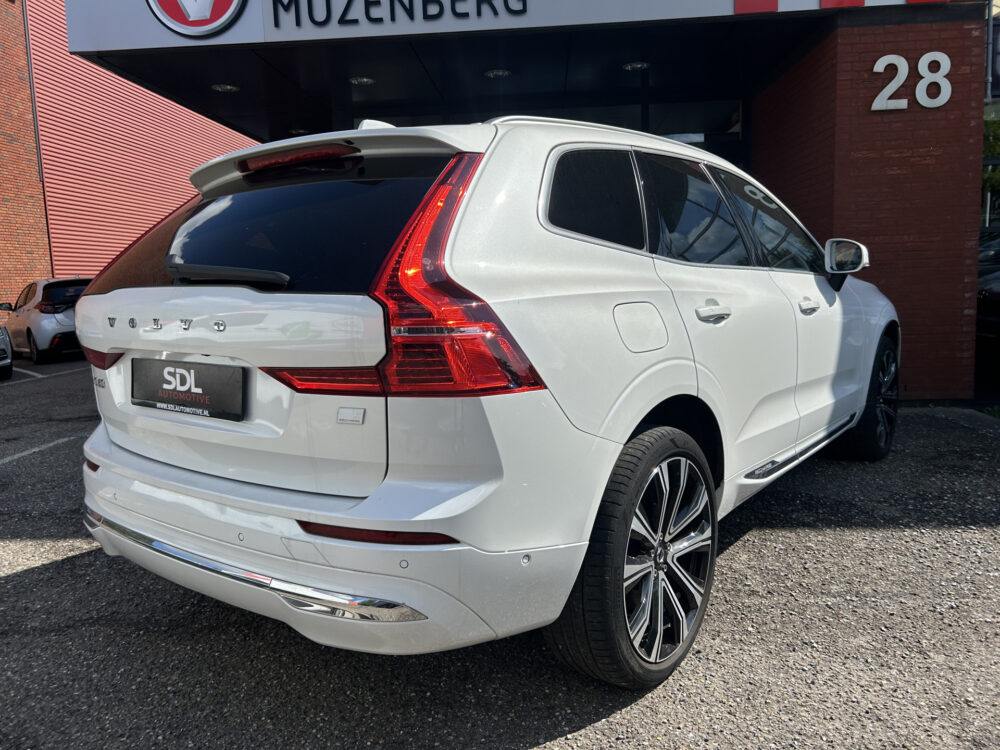 Volvo XC60 2.0 T8 Plug-in hybrid SOH 97,6% AWD Ultimate Bright 455PK! // ADAPT. CRUISE // PANODAK // HARMAN&KARDON // LEDER // ELEK. STOELE 2