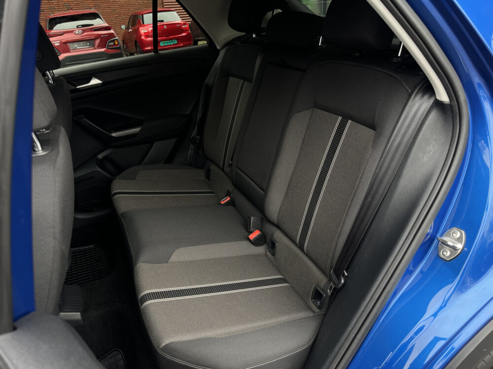 Volkswagen T-Roc 1.5 TSI Sport Business R-Line // FULL-LED // NAVI // CAMERA // APPLE CARPLAY- ANDROID AUTO // ELEK. ACHTERKLEP // ADAPTIVE CRUIS 17
