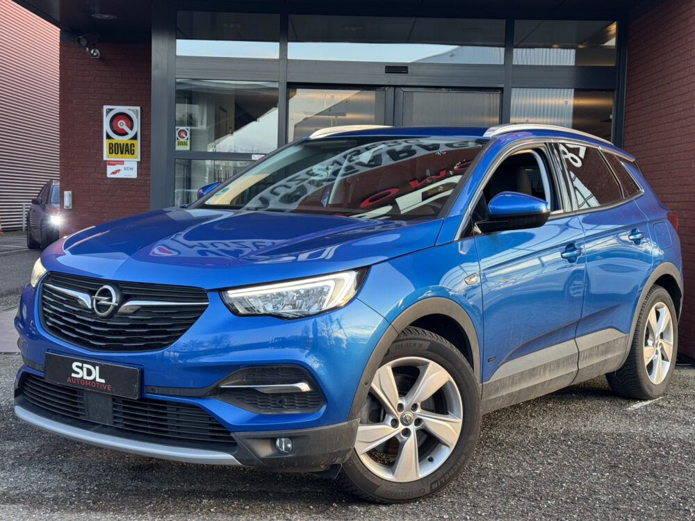 Opel Grandland X 1.6 Turbo Hybrid Business Elegance // NAVI // CLIMA // CRUISE // ELEK. ACHTERKLEP // 1