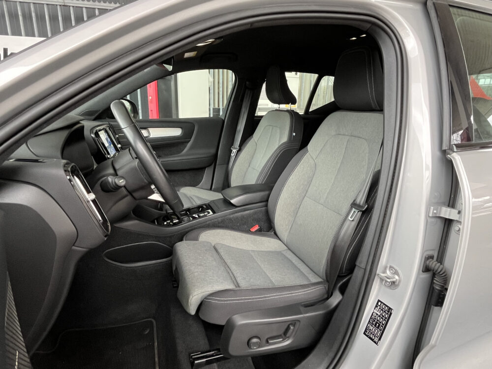 Volvo XC40 2.0 B3 Inscription // HARMAN - KARDON AUDIO // NAVI // CAMERA // MEMORY SEATS // ELEK. ACHTERKLEP // 11