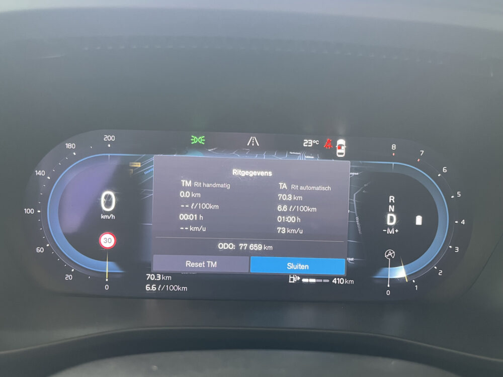 Volvo XC40 2.0 B3 Inscription // HARMAN - KARDON AUDIO // NAVI // CAMERA // MEMORY SEATS // ELEK. ACHTERKLEP // 27