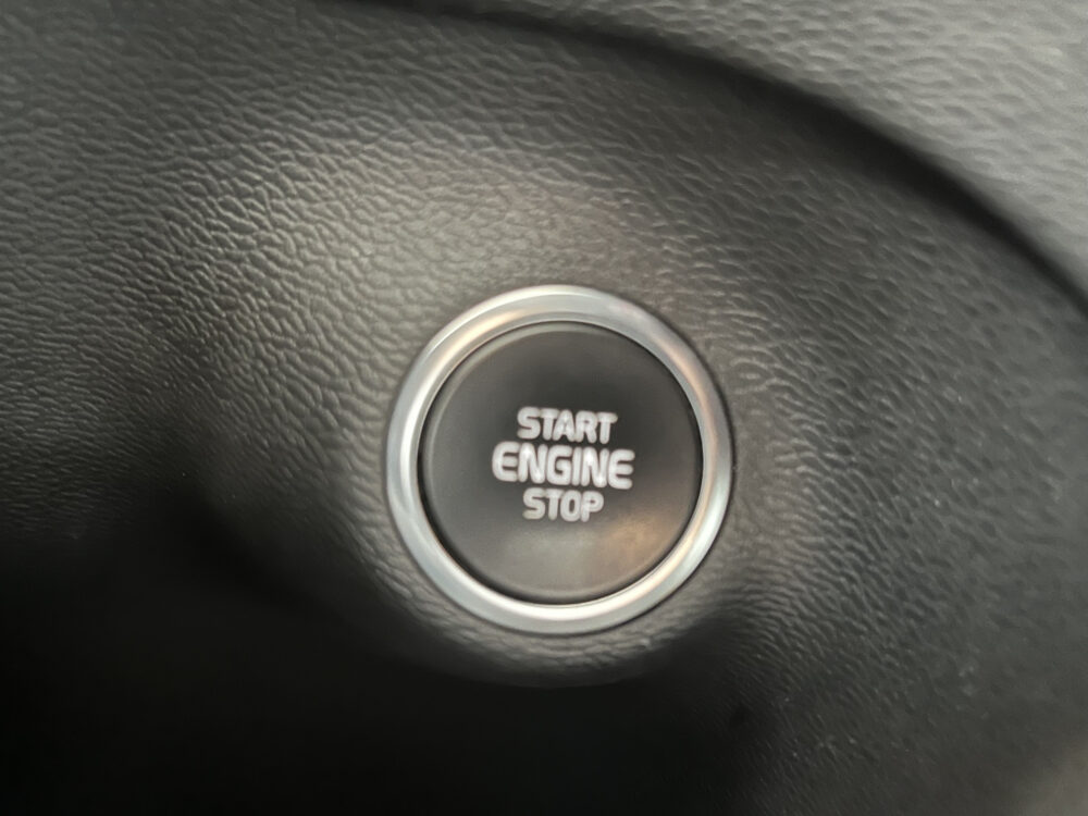 Volvo XC40 2.0 B3 Inscription // HARMAN - KARDON AUDIO // NAVI // CAMERA // MEMORY SEATS // ELEK. ACHTERKLEP // 30