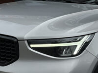 Volvo XC40 2.0 B3 Inscription // HARMAN - KARDON AUDIO // NAVI // CAMERA // MEMORY SEATS // ELEK. ACHTERKLEP // 47
