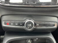 Volvo XC40 2.0 B3 Inscription // HARMAN - KARDON AUDIO // NAVI // CAMERA // MEMORY SEATS // ELEK. ACHTERKLEP // 64