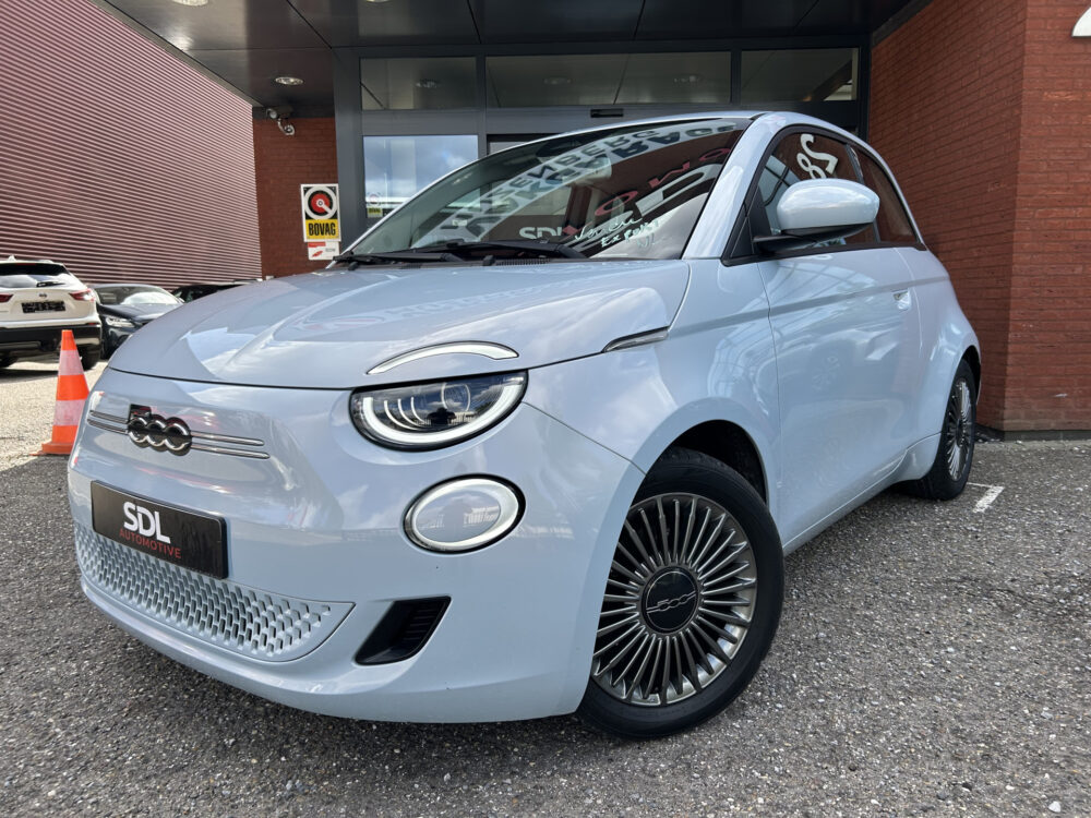 Fiat 500E 3+1 Icon 42 kWh // LED // NAVI + CARPLAY // PDC // CRUISE // CLIMA 1