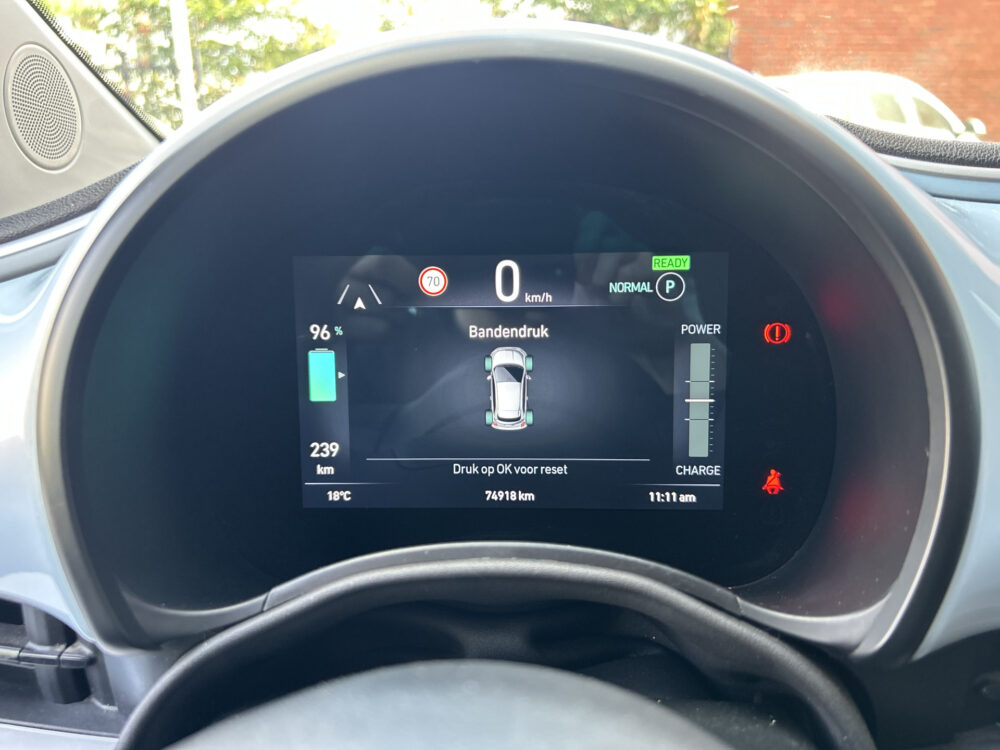 Fiat 500E 3+1 Icon 42 kWh // LED // NAVI + CARPLAY // PDC // CRUISE // CLIMA 13