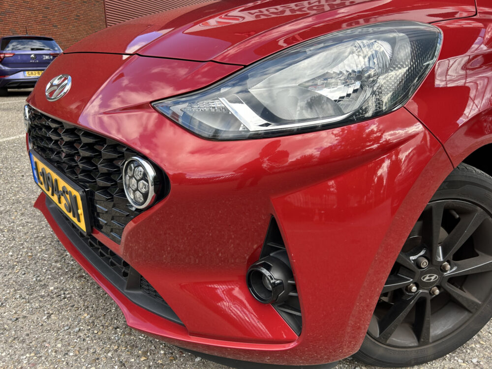 Hyundai i10 1.0 Comfort 1e EIGENAAR!! // APPLE CARPLAY / ANDROID AUTO // CRUISE // ELEK. RAMEN // LMV 24