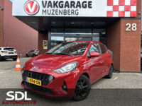 Hyundai i10 1.0 Comfort 1e EIGENAAR!! // APPLE CARPLAY / ANDROID AUTO // CRUISE // ELEK. RAMEN // LMV 30