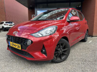 Hyundai i10 1.0 Comfort 1e EIGENAAR!! // APPLE CARPLAY / ANDROID AUTO // CRUISE // ELEK. RAMEN // LMV 31