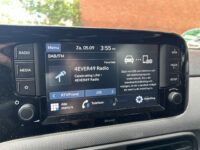 Hyundai i10 1.0 Comfort 1e EIGENAAR!! // APPLE CARPLAY / ANDROID AUTO // CRUISE // ELEK. RAMEN // LMV 44