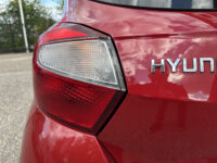 Hyundai i10 1.0 Comfort 1e EIGENAAR!! // APPLE CARPLAY / ANDROID AUTO // CRUISE // ELEK. RAMEN // LMV 58