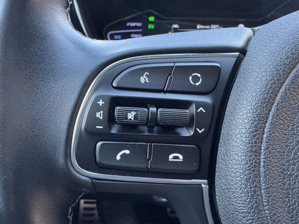Kia Niro 1.6 GDi PHEV ExecutiveLine // JBL AUDIO // MEMORY SEATS // LEDEREN BEKLEDING // ADAPTIVE CRUISE // 15