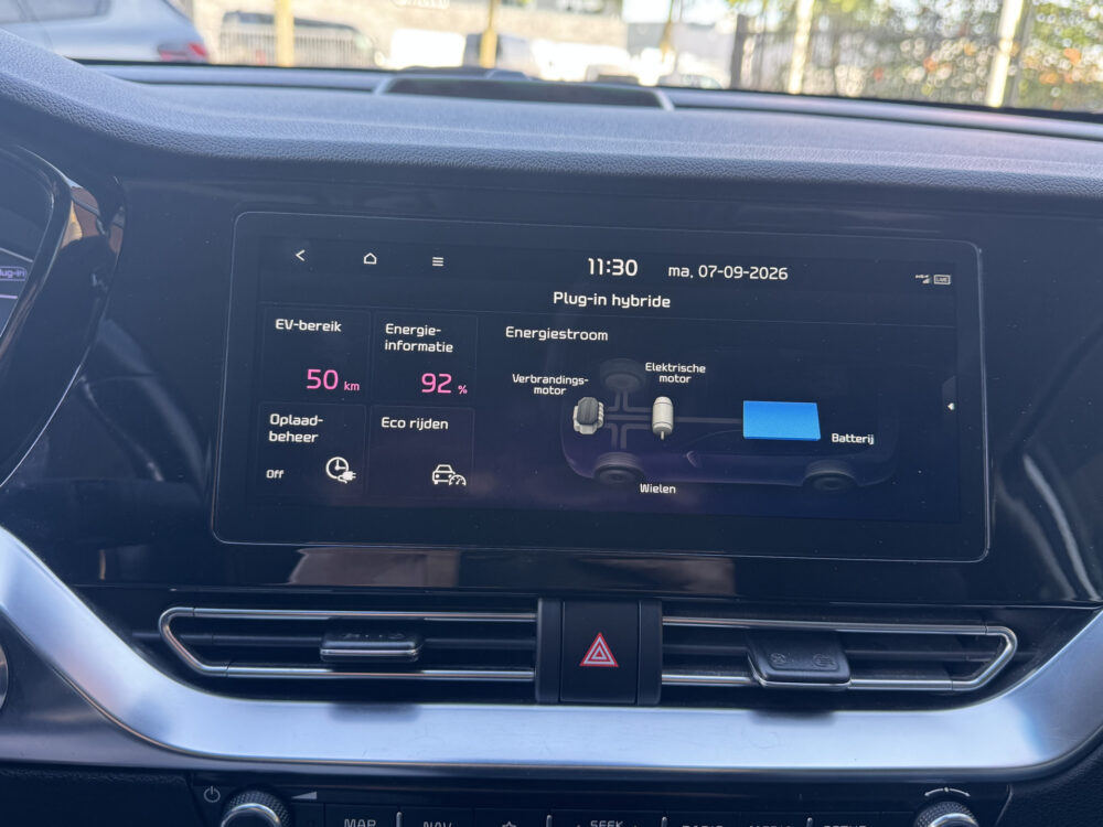 Kia Niro 1.6 GDi PHEV ExecutiveLine // JBL AUDIO // MEMORY SEATS // LEDEREN BEKLEDING // ADAPTIVE CRUISE // 19