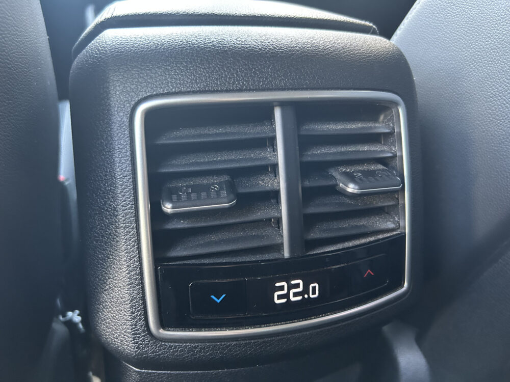 Kia Sportage 1.6 T-GDi Plug-in Hybrid AWD DynamicPlusLine // FULL LED // NAVI + CARPLAY // ADAPTIV CRUISE // ELEK. STOELEN // STOEL + STUURWI 30