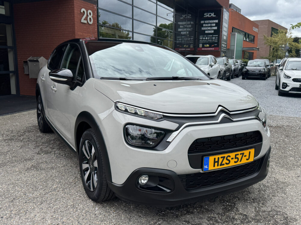 Citroën C3 1.2 PureTech C-Series // CRUISE // STOELVERWARMING // PDC // CLIMA // APPLE CARPLAY - ANDROID AUTO // 2
