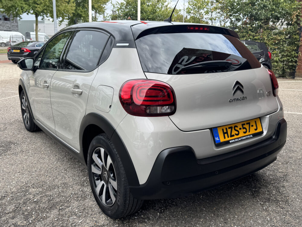 Citroën C3 1.2 PureTech C-Series // CRUISE // STOELVERWARMING // PDC // CLIMA // APPLE CARPLAY - ANDROID AUTO // 3