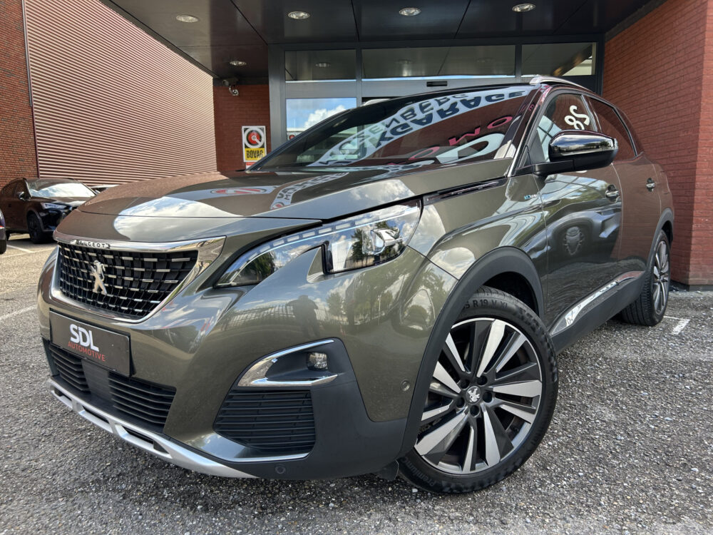Peugeot 3008 1.6 HYbrid 225 GT- Line // FULL LED // NAVI + CARPLAY // KEYLESS // PDC V+A // CAMERA // TREKHAAK!! 1