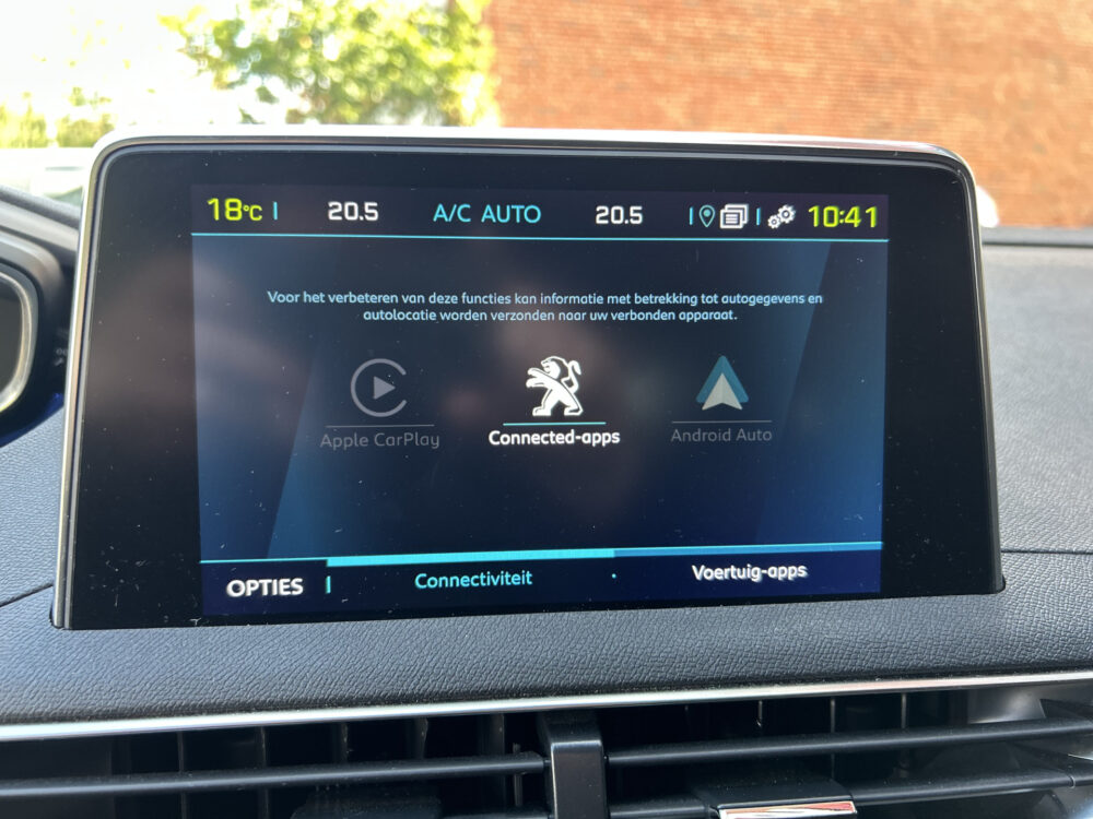 Peugeot 3008 1.6 HYbrid 225 GT- Line // FULL LED // NAVI + CARPLAY // KEYLESS // PDC V+A // CAMERA // TREKHAAK!! 18