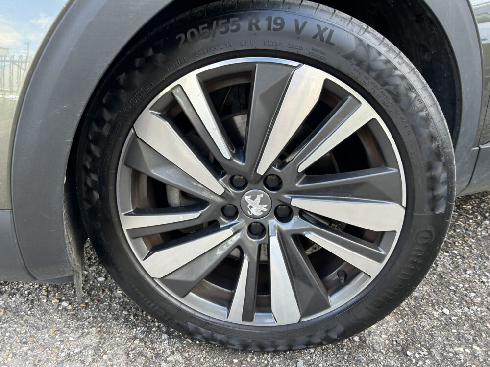 Peugeot 3008 1.6 HYbrid 225 GT- Line // FULL LED // NAVI + CARPLAY // KEYLESS // PDC V+A // CAMERA // TREKHAAK!! 28