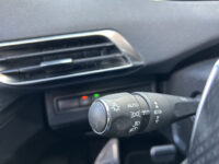 Peugeot 3008 1.6 HYbrid 225 GT- Line // FULL LED // NAVI + CARPLAY // KEYLESS // PDC V+A // CAMERA // TREKHAAK!! 47