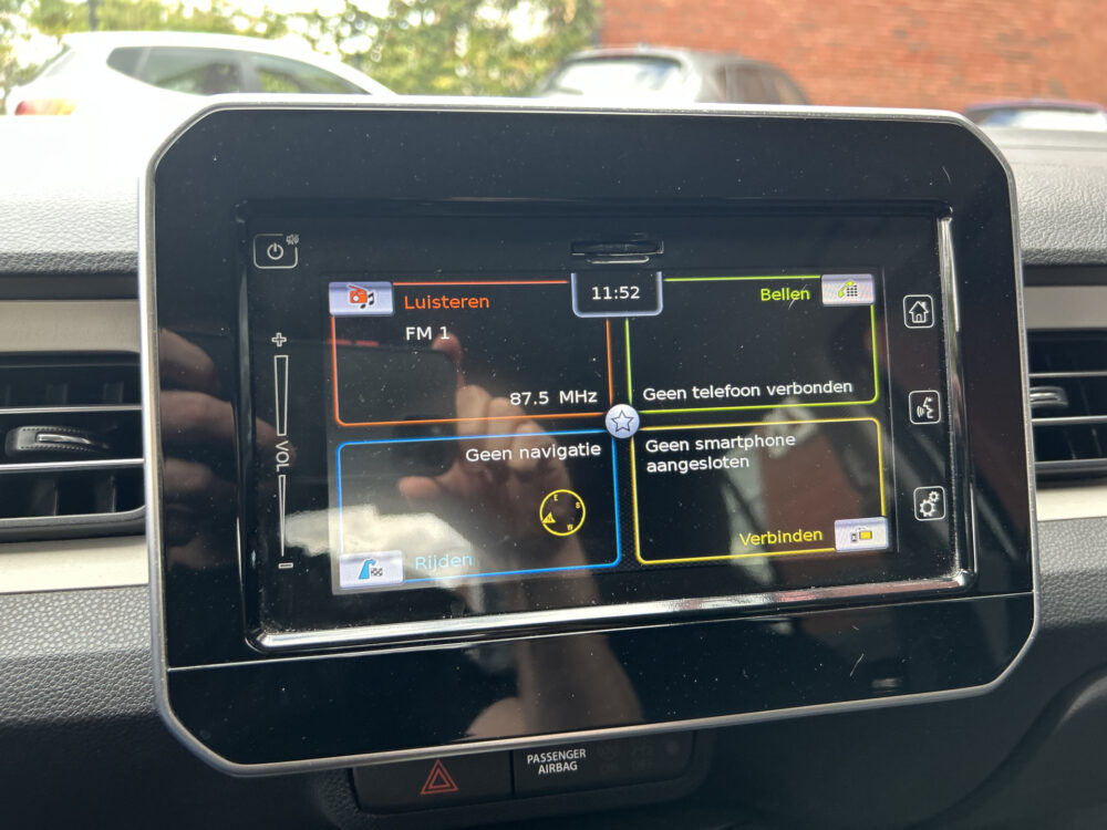 Suzuki Ignis 1.2 Smart Hybrid Style // NAVI + CARPLAY // CAMERA // CLIMA // CRUISE // KEYLESS // STOELVERWARMING 16