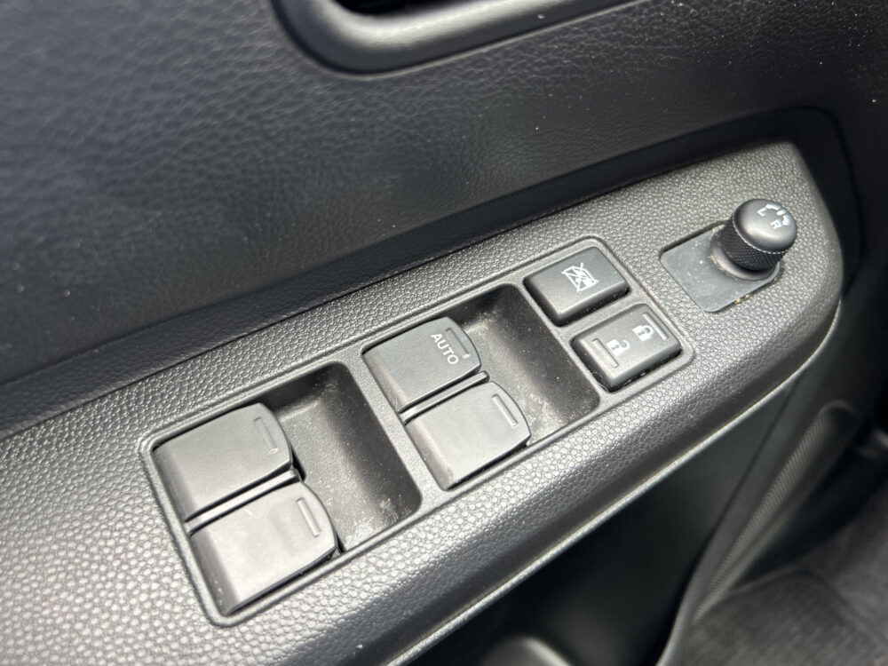 Suzuki Ignis 1.2 Smart Hybrid Style // NAVI + CARPLAY // CAMERA // CLIMA // CRUISE // KEYLESS // STOELVERWARMING 21