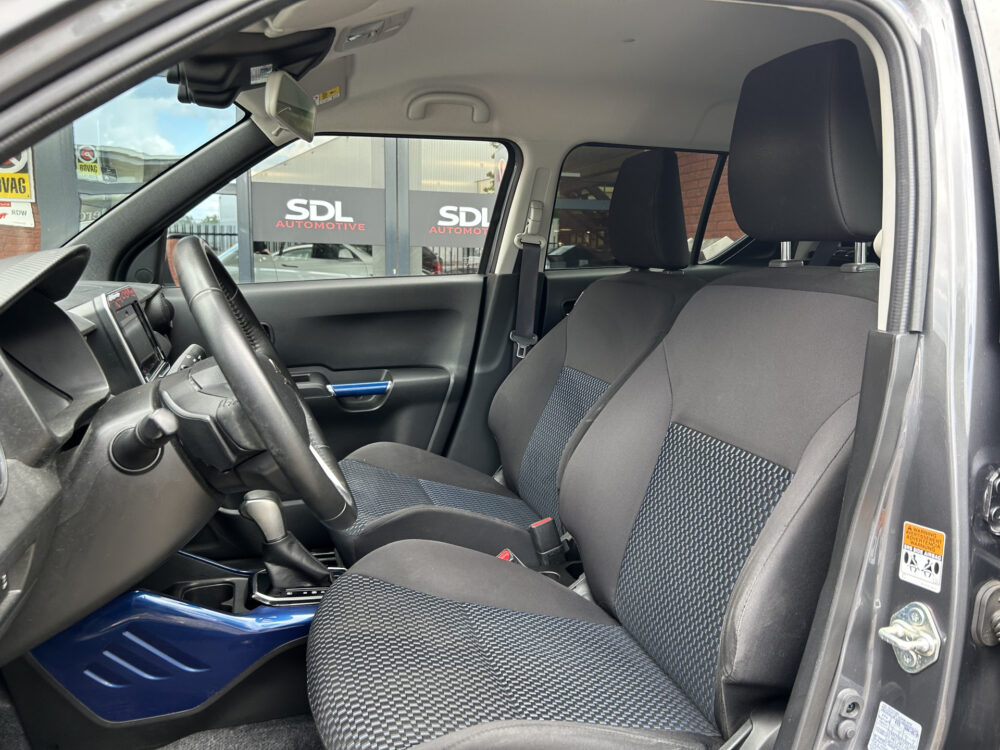 Suzuki Ignis 1.2 Smart Hybrid Style // NAVI + CARPLAY // CAMERA // CLIMA // CRUISE // KEYLESS // STOELVERWARMING 7