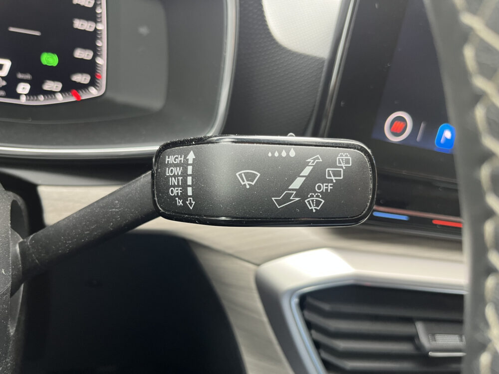 SEAT Leon 1.4 TSI eHybrid PHEV Xcellence // SCHUIF - KANTEL DAK // NAVI // CAMERA // MEMORY SEATS // DODEN HOEK SENSOR // 28