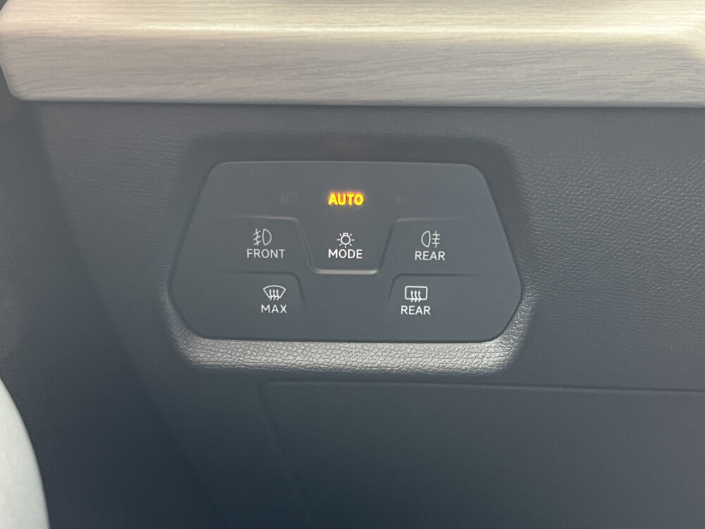 SEAT Leon 1.4 TSI eHybrid PHEV Xcellence // SCHUIF - KANTEL DAK // NAVI // CAMERA // MEMORY SEATS // DODEN HOEK SENSOR // 33