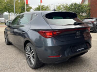 SEAT Leon 1.4 TSI eHybrid PHEV Xcellence // SCHUIF - KANTEL DAK // NAVI // CAMERA // MEMORY SEATS // DODEN HOEK SENSOR // 39