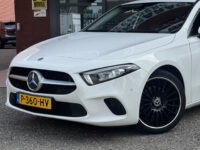 Mercedes-Benz A-Klasse 200 Premium // FULL LED // MEMORY SEAT + STOELVERWARMING // PDC V+A // SFEERVERLICHTING // NAVI // CLIMA 41