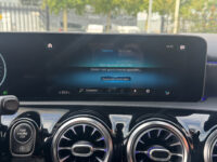 Mercedes-Benz A-Klasse 200 Premium // FULL LED // MEMORY SEAT + STOELVERWARMING // PDC V+A // SFEERVERLICHTING // NAVI // CLIMA 57