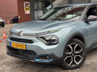 Citroën Ë-C4 Feel Edition 50 kWh // 90% SOH // HEAD UP DISPLAY // NAVI // CRUISE // DAB RADIO // APPLE CARPLAY - ANDROID AUTO // STOEL VERWAR 39
