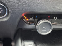 Citroën Ë-C4 Feel Edition 50 kWh // 90% SOH // HEAD UP DISPLAY // NAVI // CRUISE // DAB RADIO // APPLE CARPLAY - ANDROID AUTO // STOEL VERWAR 55