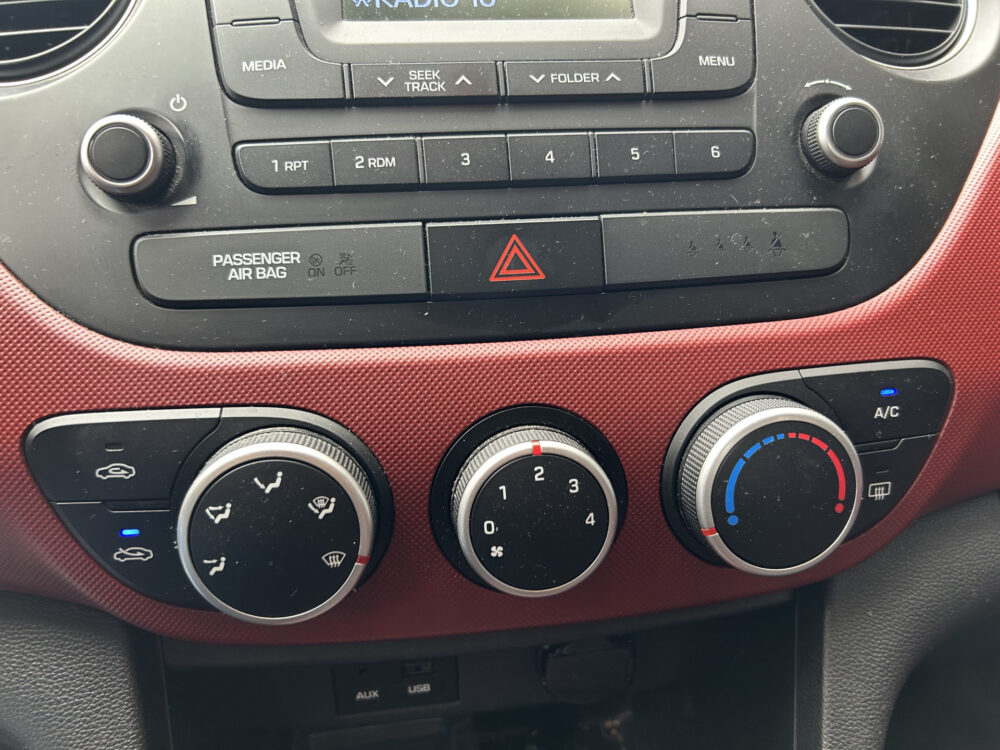 Hyundai i10 1.0i Comfort 5p. // AIRCO // ELEK. RAMEN // GOED ONDERHOUDEN!! 15