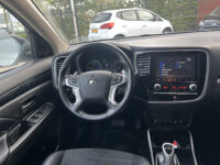 Mitsubishi Outlander 2.4 PHEV Intense+ // HALF-LEDER/ALCANTARA // NAVI + CARPLAY // STANDKACHEL FUNCTIE // CAMERA // KEYLESS // ELEK. STOEL // TREKHA 42
